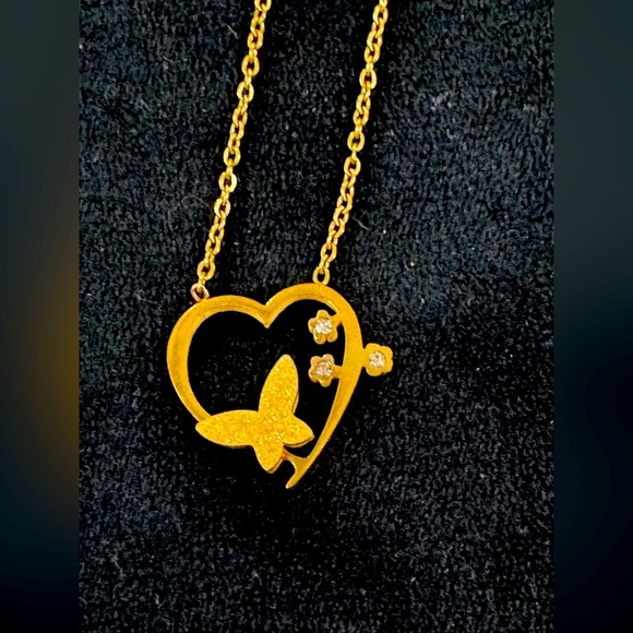 Gold Heart & Butterfly Pendant Necklace – Stainless Steel - Picture 1 of 2